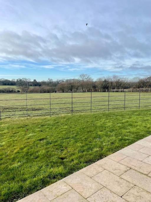 Rollestone New Forest Salisbury Exterior foto